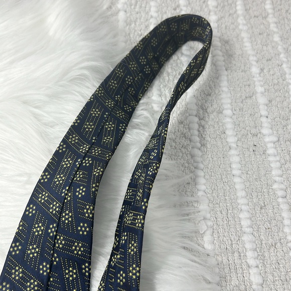 Bottega Veneta Italian Geometric Silk Tie Men’s Size 3.5”X54” Blue/Gold Necktie - Picture 9 of 9